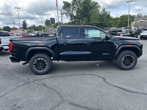 New 2026 GMC Canyon AT4 w/ Technology Plus Package AWD/4WD image 13