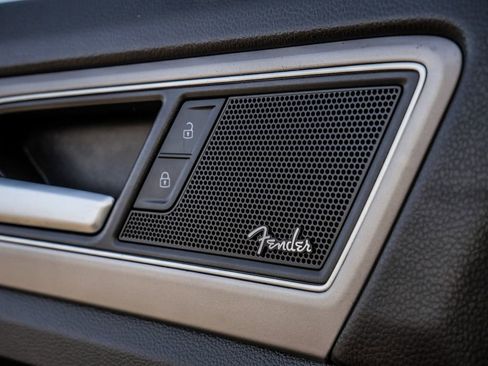 Used 2019 Volkswagen Atlas SEL Premium image 34