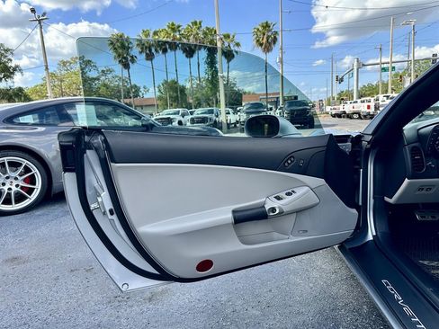 Used 2011 Chevrolet Corvette Grand Sport w/ Preferred Equipment Group image 30