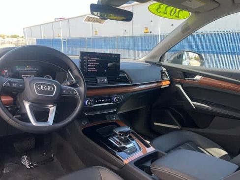 Used 2023 Audi Q5 2.0T Premium Plus w/ Premium Plus Package AWD/4WD image 15