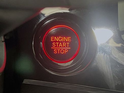 Used 2025 Honda Civic Sport image 19