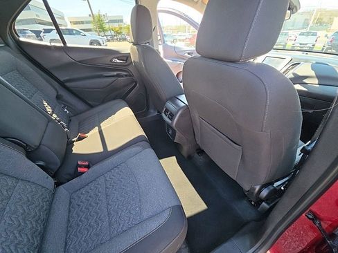 Used 2023 Chevrolet Equinox LT AWD/4WD image 28