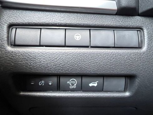 New 2026 Nissan Rogue SV image 25