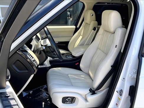 Used 2016 Land Rover Range Rover Supercharged AWD/4WD image 25