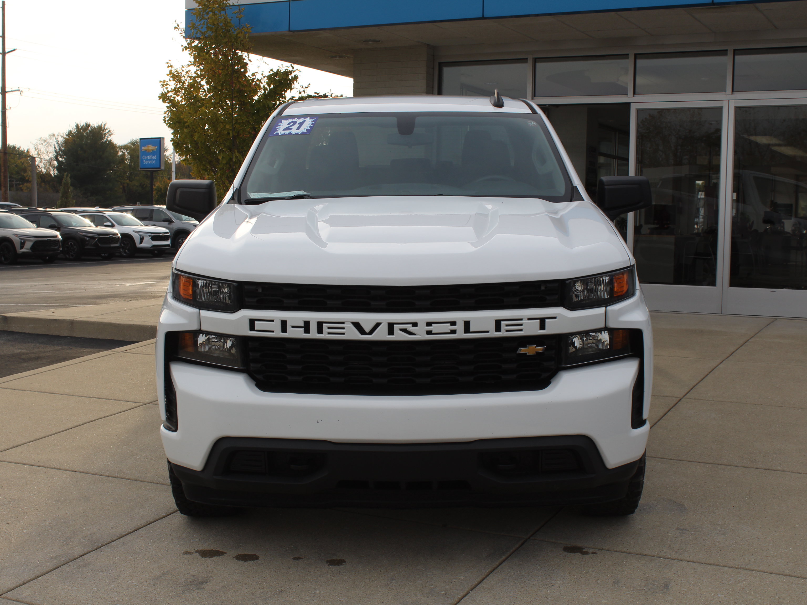 Used 2021 Chevrolet Silverado 1500 Custom AWD/4WD image 11