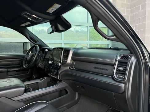 Used 2023 RAM 2500 Limited AWD/4WD image 21