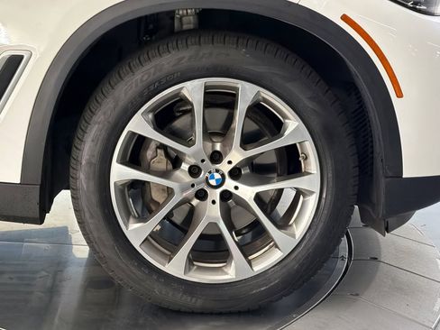 Used 2021 BMW X5 sDrive40i w/ Convenience Package image 11