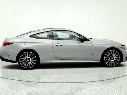 Used 2026 Mercedes-Benz CLE 300 4MATIC Coupe w/ AMG Line image 4