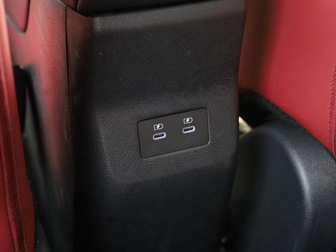 New 2025 Nissan Kicks SR image 24