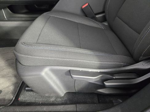 New 2026 Chevrolet Equinox EV LT image 24