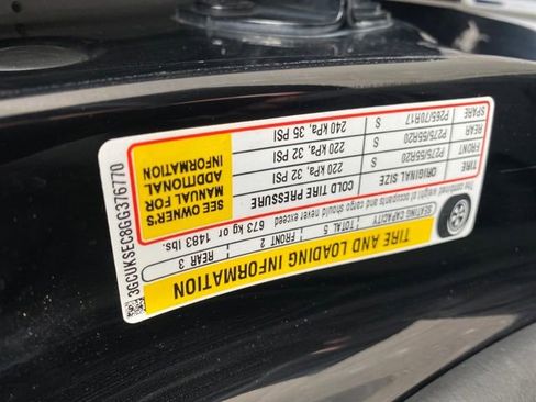 Certified 2016 Chevrolet Silverado 1500 LTZ Z71 w/ Realtree Edition image 27