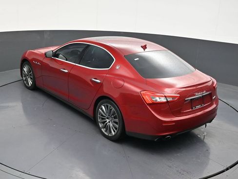 Used 2017 Maserati Ghibli w/ Luxury Package RWD image 16