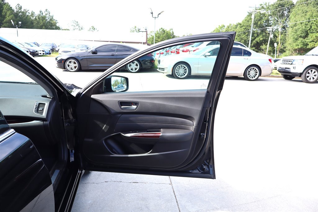 Used 2015 Acura TLX w/ Technology Package FWD image 35