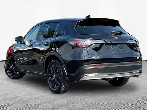 Used 2025 Honda HR-V Sport image 4