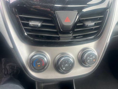 Used 2018 Chevrolet Spark LT FWD image 22