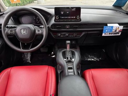 Certified 2025 Honda HR-V LX image 16