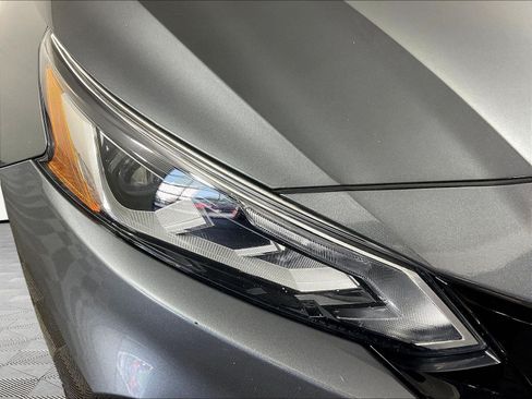 Used 2022 Nissan Altima 2.5 SR w/ Midnight Edition Package FWD image 31