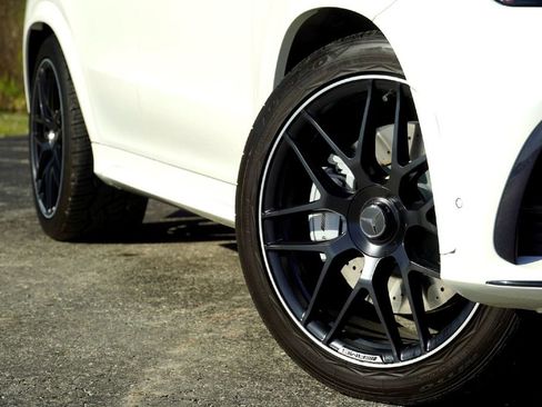 Used 2022 Mercedes-Benz GLE 53 AMG 4MATIC Coupe image 4