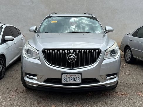 Used 2016 Buick Enclave Leather FWD image 3