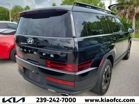 Used 2024 Hyundai Santa Fe SEL FWD image 10