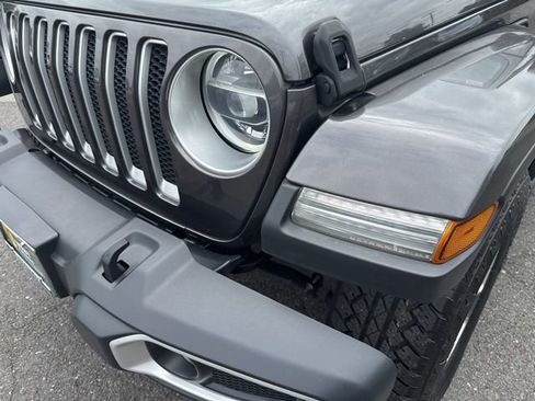 Certified 2021 Jeep Wrangler Unlimited Sahara image 32