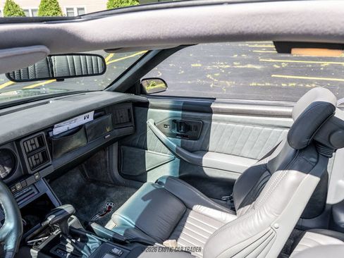 Used 1989 Pontiac Firebird Trans Am RWD image 56