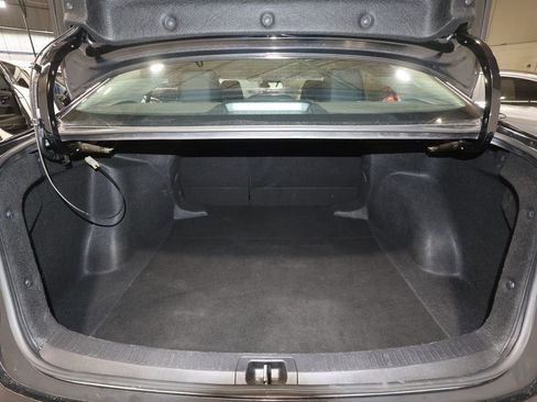 Used 2024 Toyota Corolla LE image 23