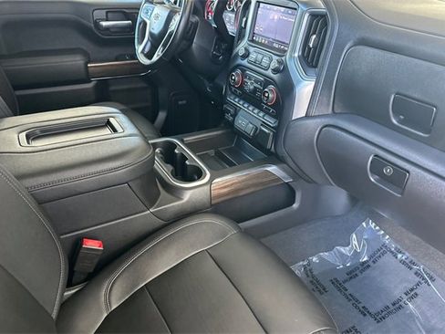 Used 2021 Chevrolet Silverado 1500 LT Trail Boss image 12