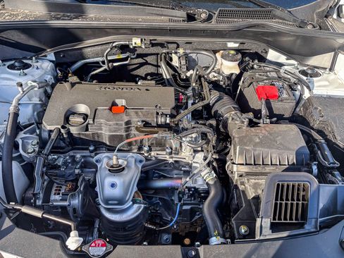 New 2027 Honda HR-V LX image 14