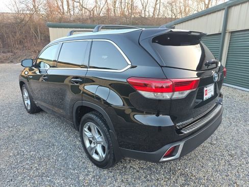 Certified 2019 Toyota Highlander Limited image 4