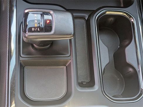 Used 2022 Chevrolet Silverado 1500 ZR2 w/ Technology Package image 20