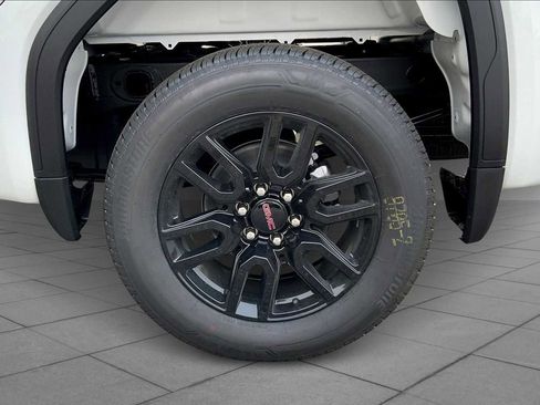 New 2025 GMC Sierra 1500 Elevation w/ Max Trailering Package image 11