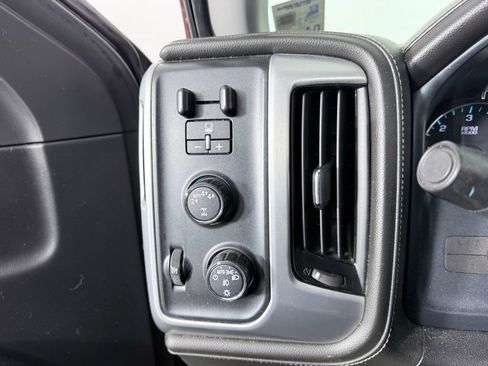 Used 2018 GMC Sierra 1500 SLT image 22