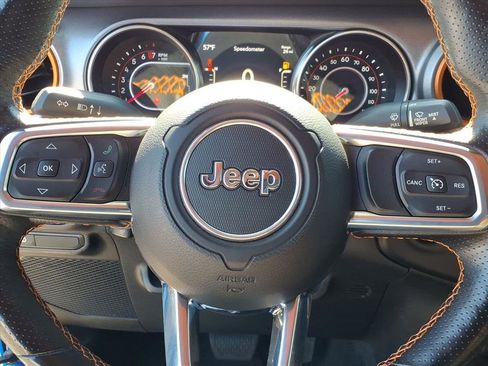 Used 2020 Jeep Gladiator Mojave w/ Dual Top Group image 5