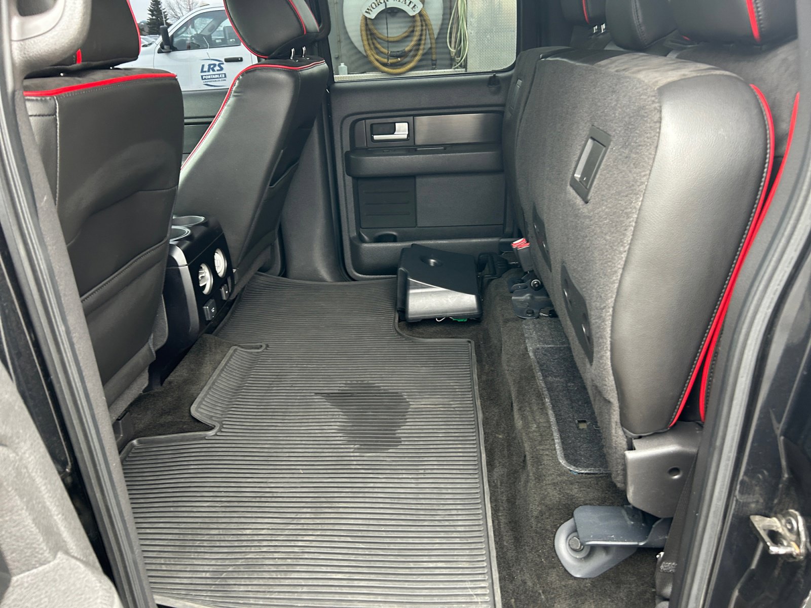 Used 2014 Ford F150 FX4 w/ Equipment Group 402A Luxury AWD/4WD image 32