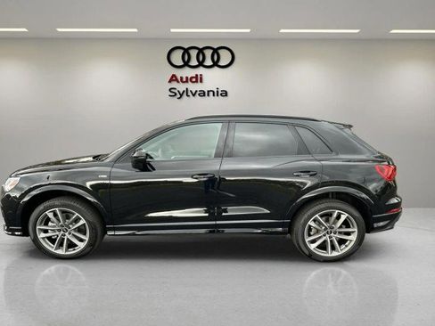 Certified 2025 Audi Q3 2.0T Premium w/ Convenience Package image 4