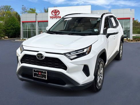 Certified 2025 Toyota RAV4 XLE AWD/4WD image 1