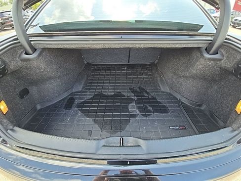 Used 2018 Chrysler 300 Touring w/ Sport Appearance Package image 37