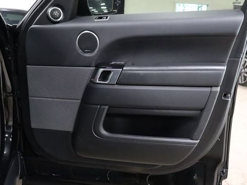 Used 2019 Land Rover Range Rover Sport HSE AWD/4WD image 23
