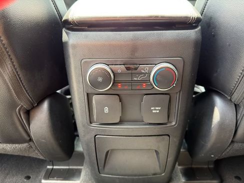 Used 2022 Ford Explorer Limited w/ Hybrid Equipment Group 310A RWD image 18