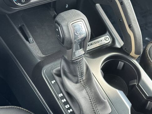 New 2026 Ford Bronco Badlands image 23