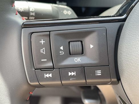 New 2026 Nissan Kicks SR w/ Cold Weather Package AWD/4WD image 30
