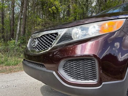 Used 2013 Kia Sorento LX FWD image 8