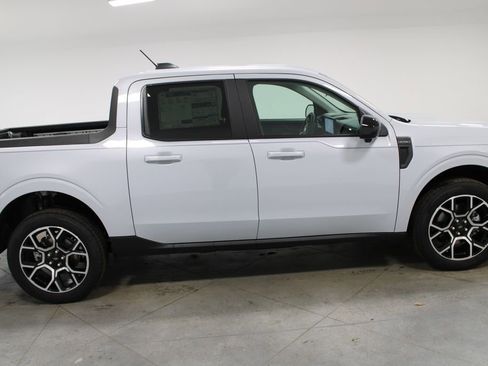 New 2026 Ford Maverick Lariat w/ 4K Tow Package image 10