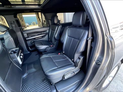 Used 2021 Ford Expedition Max XLT AWD/4WD image 26