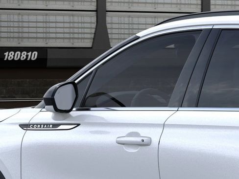 New 2026 Lincoln Corsair Premiere image 20