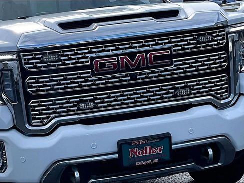 Used 2023 GMC Sierra 3500 Denali w/ Denali Ultimate Package image 29