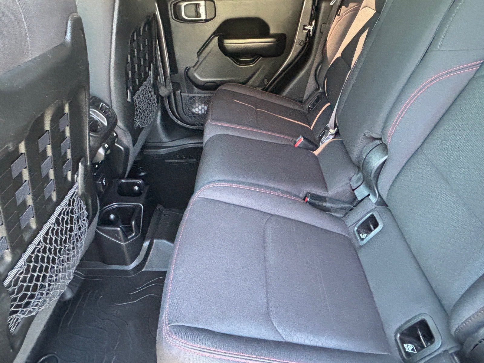 Used 2020 Jeep Gladiator Rubicon w/ Safety Group AWD/4WD image 28