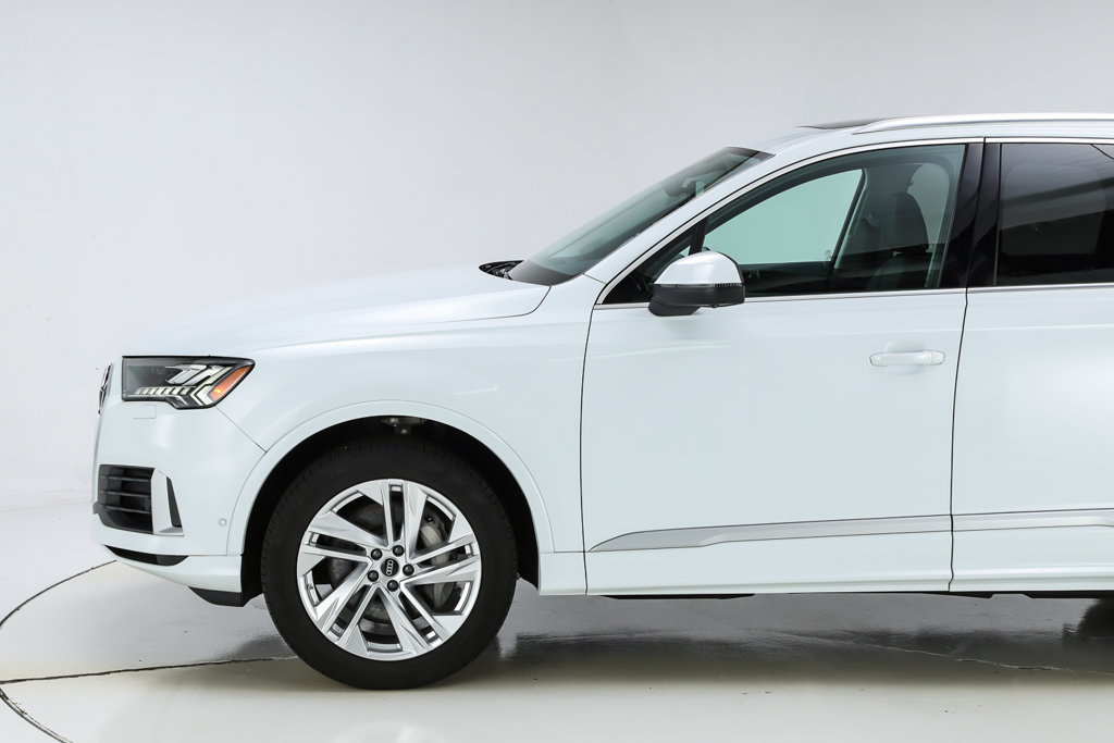 Used 2023 Audi Q7 3.0T Premium Plus AWD/4WD image 7