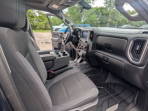Used 2019 Chevrolet Silverado 1500 RST AWD/4WD image 17